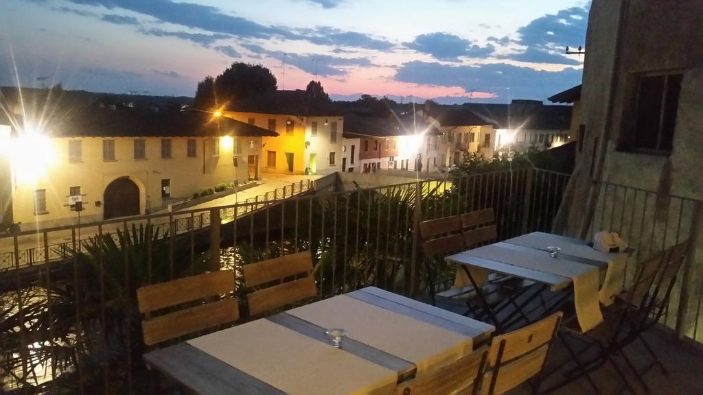 La Corte Sul Naviglio Boffalora sopra Ticino Bagian luar foto