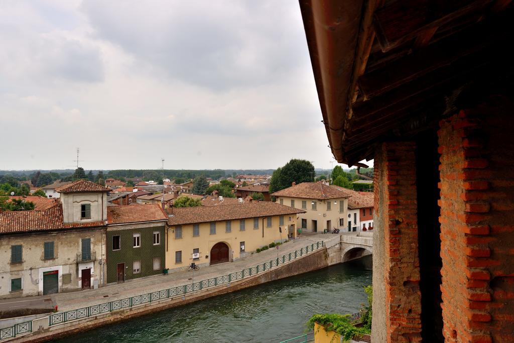 La Corte Sul Naviglio Boffalora sopra Ticino Bagian luar foto